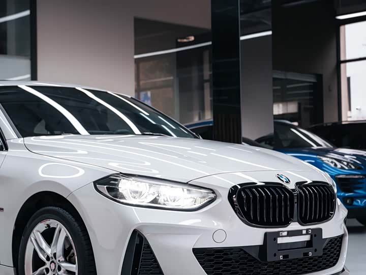 Фото 7 - BMW 1 Series