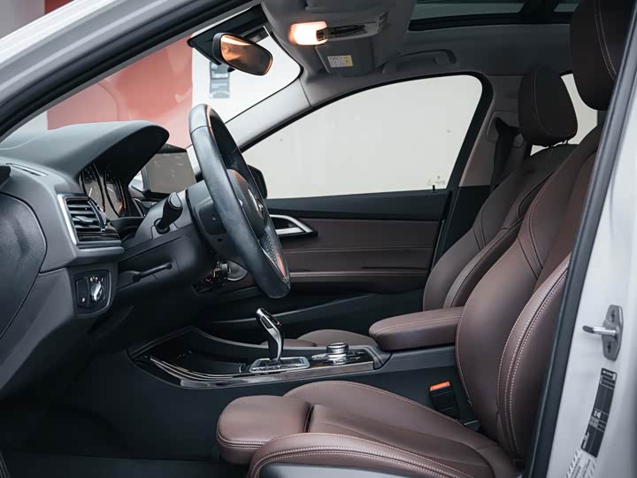 Фото 9 - BMW 1 Series