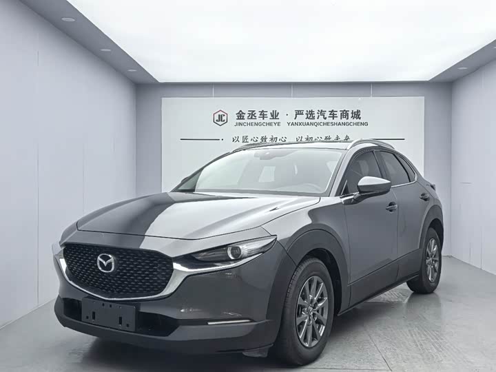 Фото 1 - Mazda CX-30