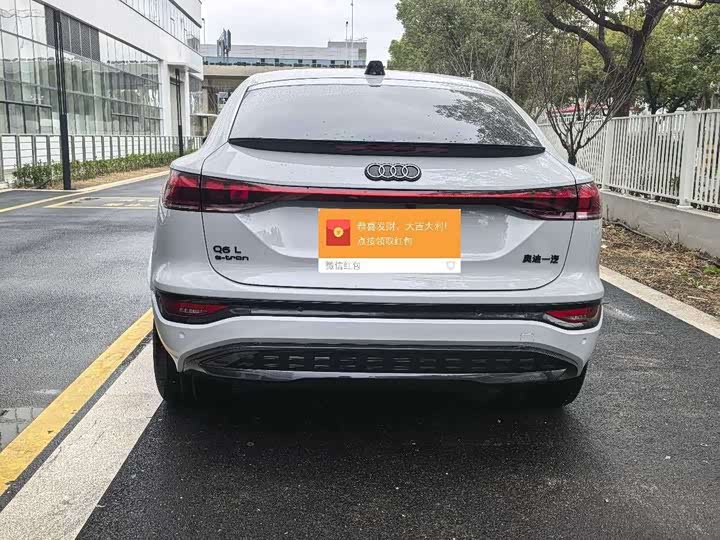 Фото 2 - Audi Q6L e-tron Sportback