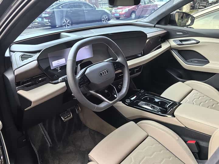 Фото 6 - Audi Q6L e-tron Sportback