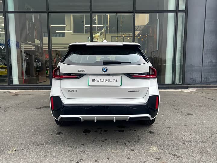 Фото 5 - BMW iX1