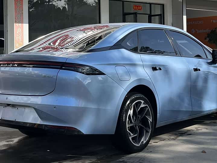 Фото 4 - GAC Aion S Max