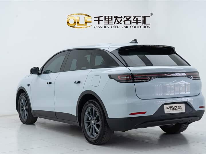 Фото 6 - Leapmotor C11