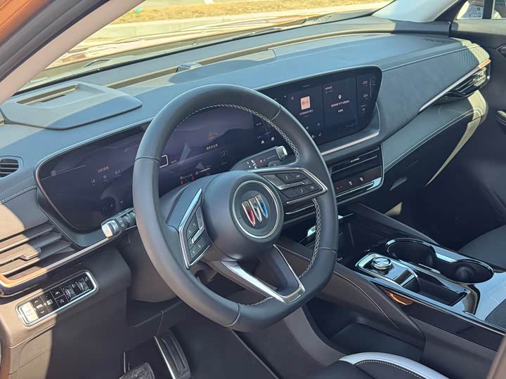 Фото 5 - Buick Envision Plus