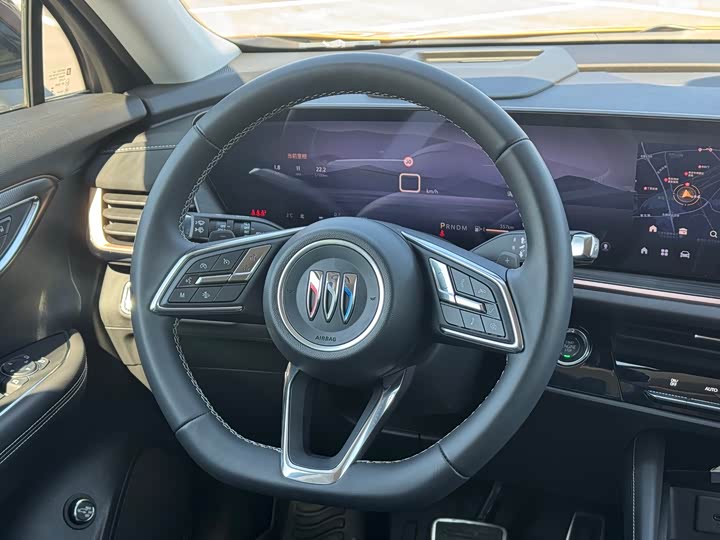 Фото 8 - Buick Envision Plus