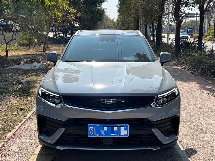 Фото 2 - Geely Tugella S