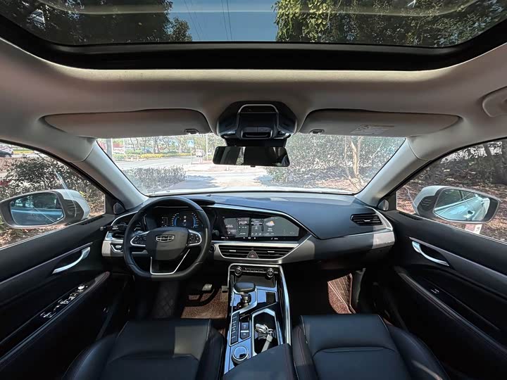 Фото 5 - Geely Tugella S