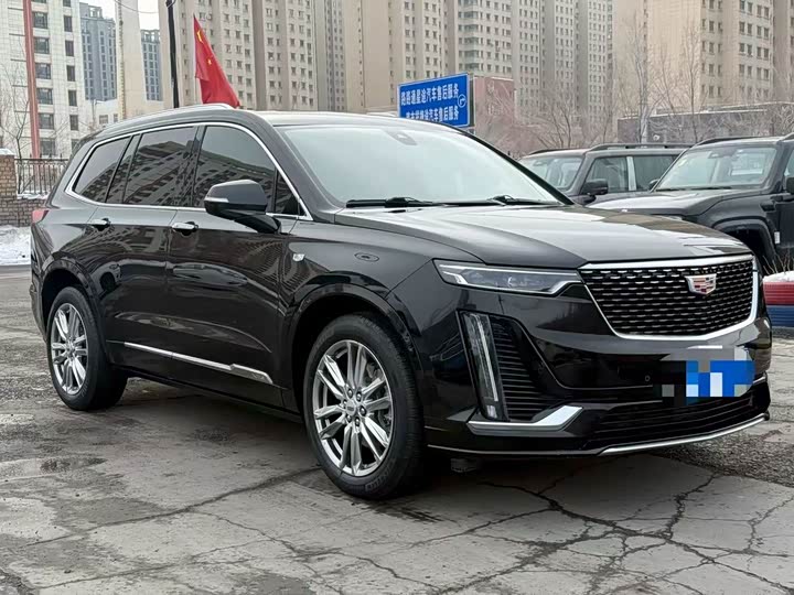 Фото 3 - Cadillac XT6