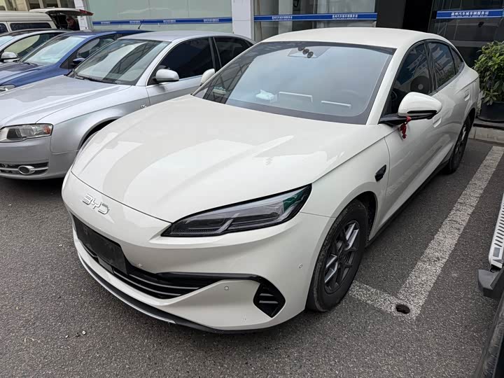 Фото 1 - BYD Seal 06 Hybrid/EV