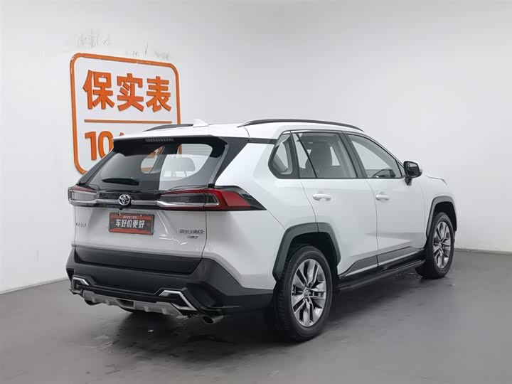 Фото 2 - Toyota Wildlander