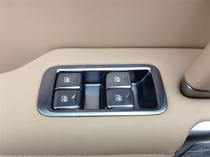 Фото 9 - Dongfeng Mengshi M18-3