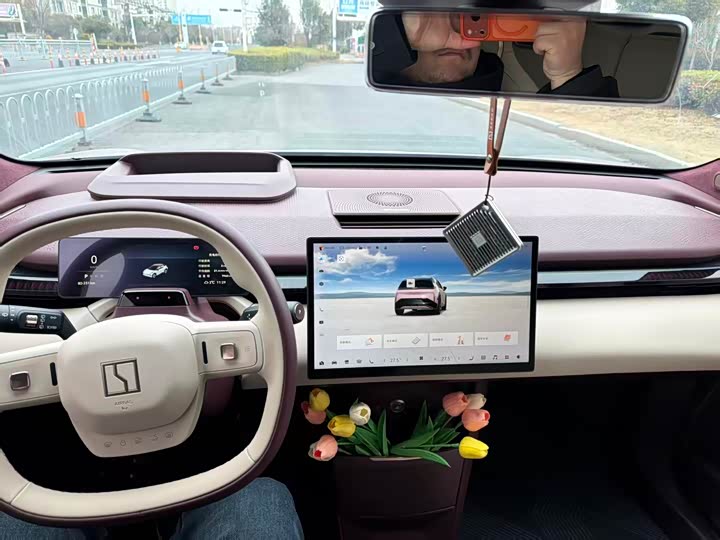 Фото 7 - Zeekr X