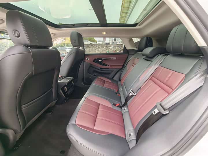 Фото 8 - Land Rover Range Rover Evoque L