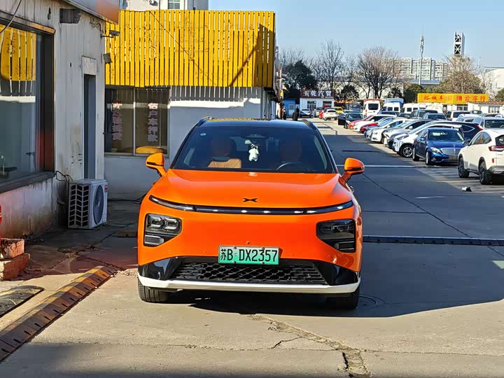 Фото 2 - XPeng G9