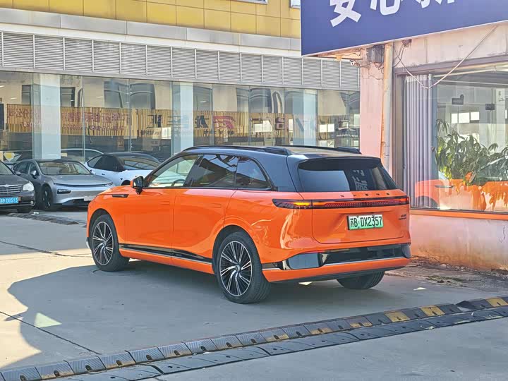 Фото 4 - XPeng G9