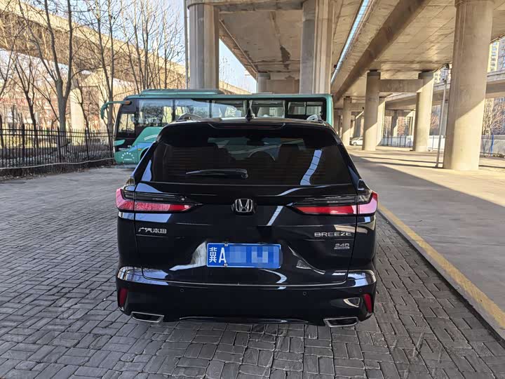 Фото 5 - Honda Breeze