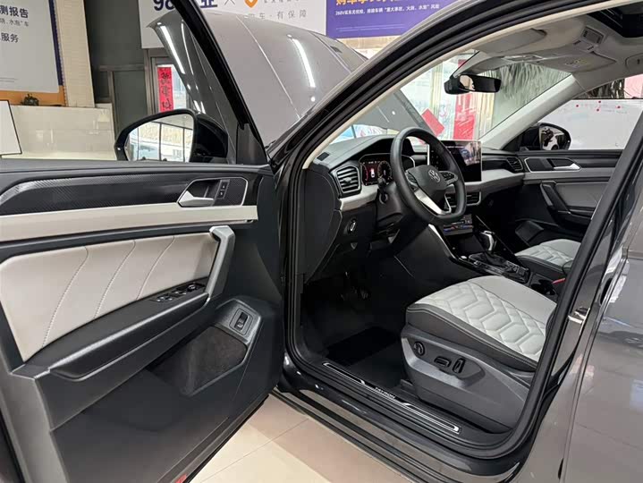 Фото 8 - Volkswagen Tayron