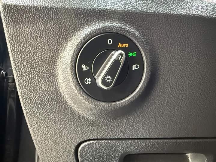 Фото 9 - Volkswagen Tayron