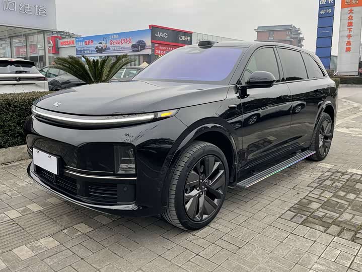 Фото 1 - LiXiang L7