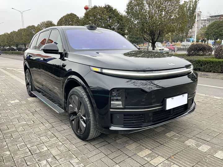 Фото 2 - LiXiang L7