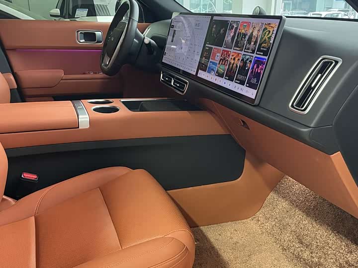 Фото 9 - LiXiang L7