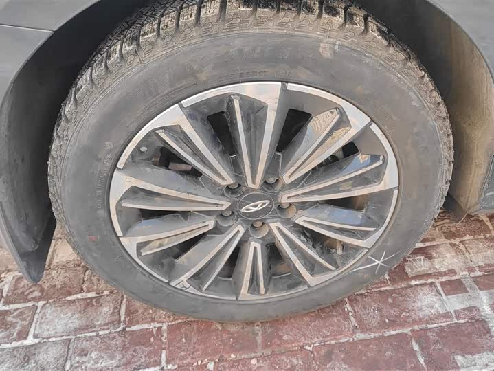 Фото 6 - Chery Fulwin A8L