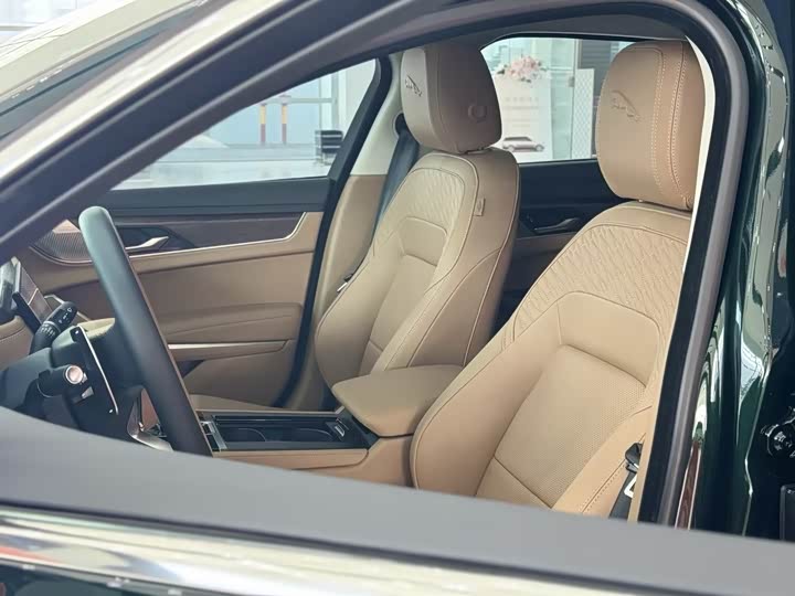 Фото 7 - Jaguar XF L