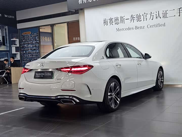 Фото 4 - Mercedes-Benz C-Class Hybrid