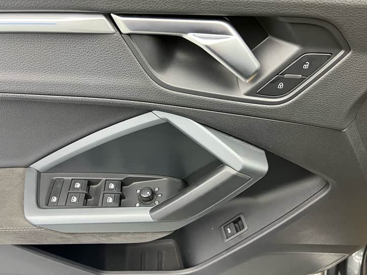 Фото 5 - Audi Q3 Sportback