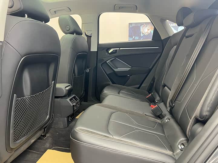 Фото 8 - Audi Q3 Sportback