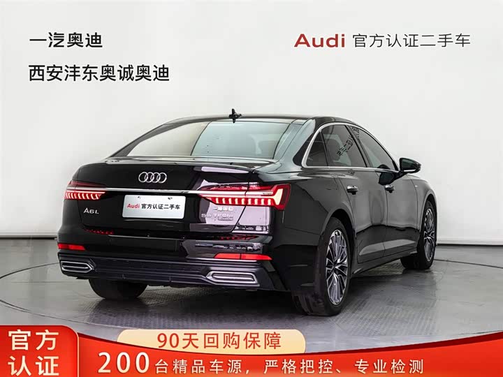 Фото 4 - Audi A6L Hybrid