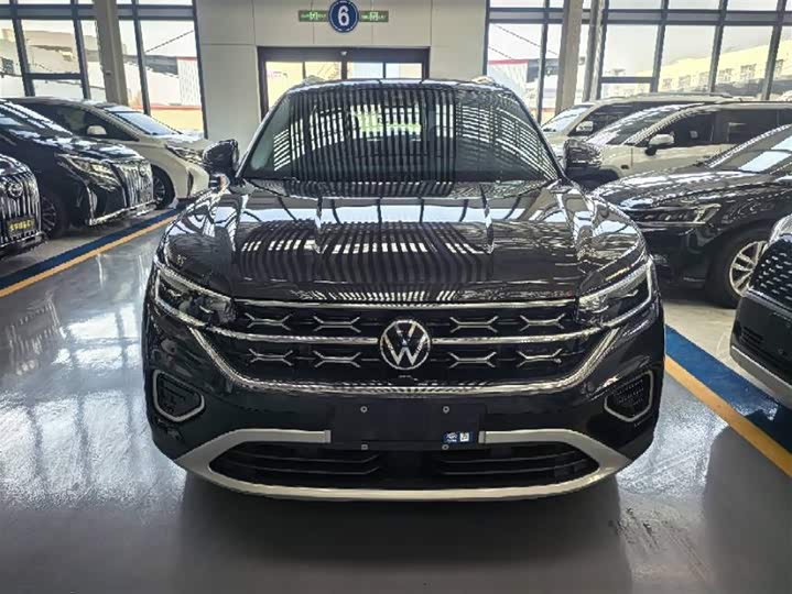 Фото 2 - Volkswagen Tayron