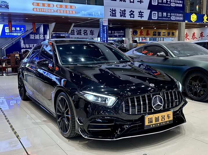 Фото 3 - Mercedes-Benz A-Class AMG