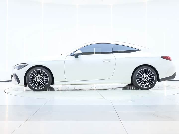 Photo 4 - Mercedes-Benz CLE-Class