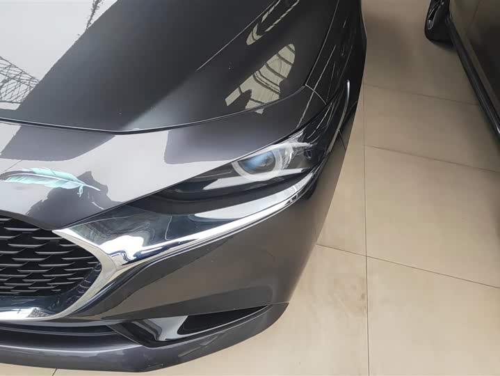 Фото 5 - Mazda 3 (Axela)