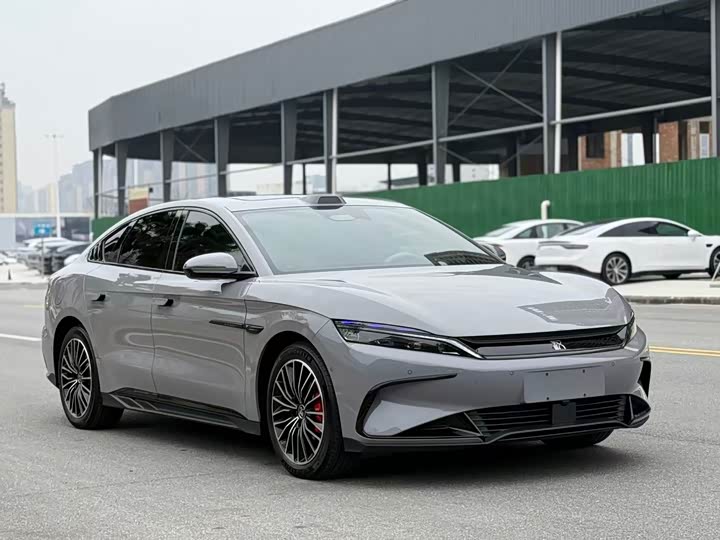 Фото 3 - BYD Han