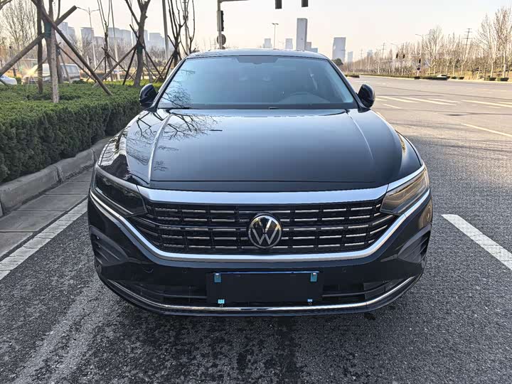 Photo 3 - Volkswagen Passat