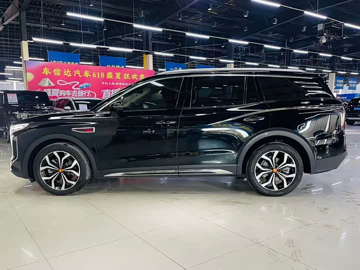 Фото 5 - Hongqi HS7