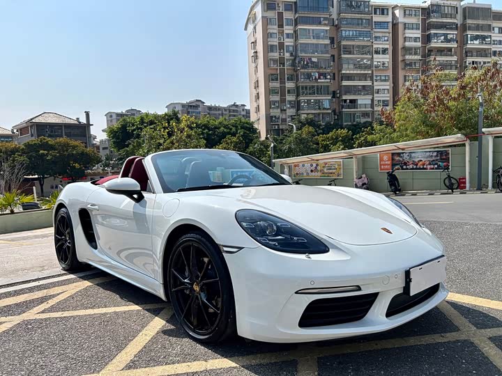 Фото 3 - Porsche 718