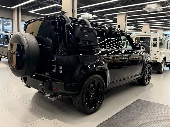 Фото 3 - Land Rover Defender