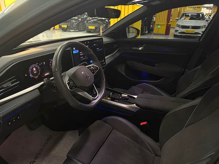 Фото 3 - Volkswagen Passat