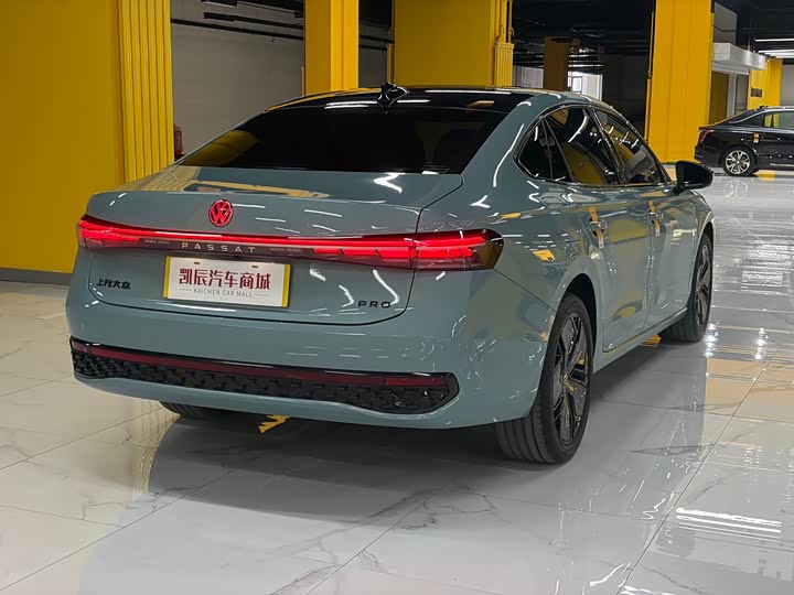 Фото 6 - Volkswagen Passat