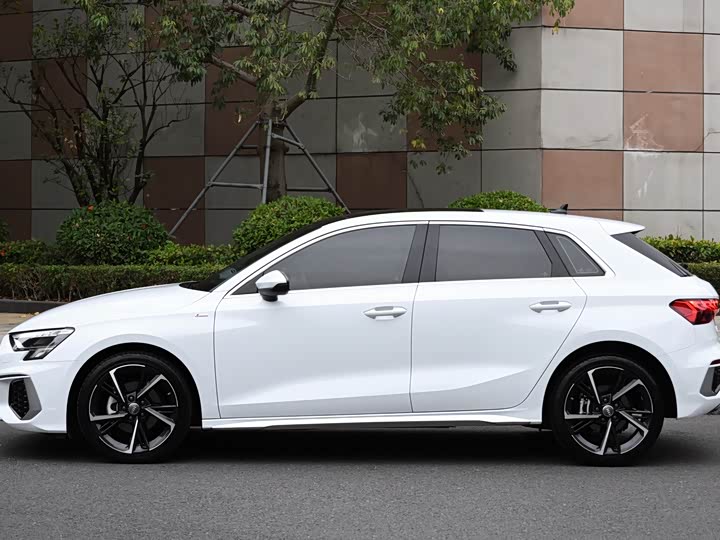 Фото 3 - Audi A3