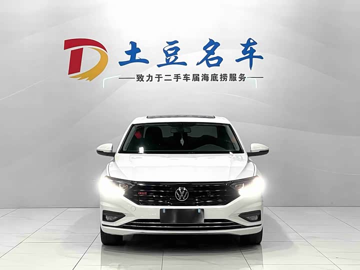 Фото 2 - Volkswagen Sagitar L