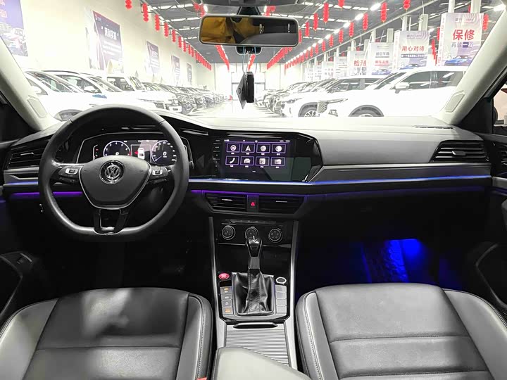 Фото 6 - Volkswagen Sagitar L