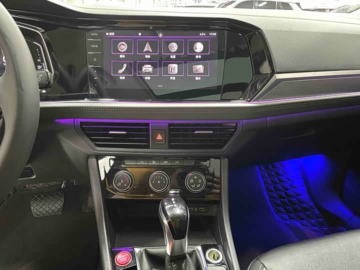 Фото 7 - Volkswagen Sagitar L