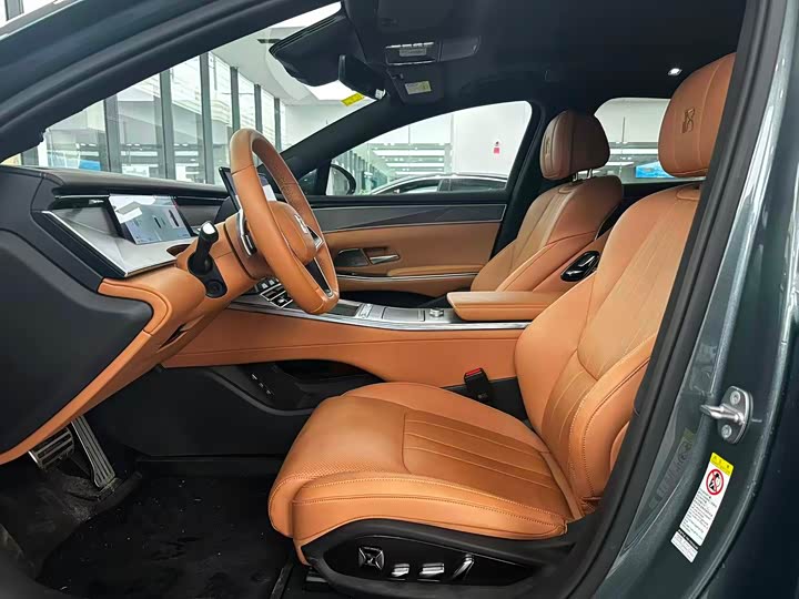 Фото 4 - BYD Han L