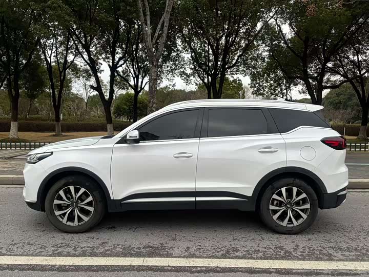 Фото 7 - Chery Tiggo 7