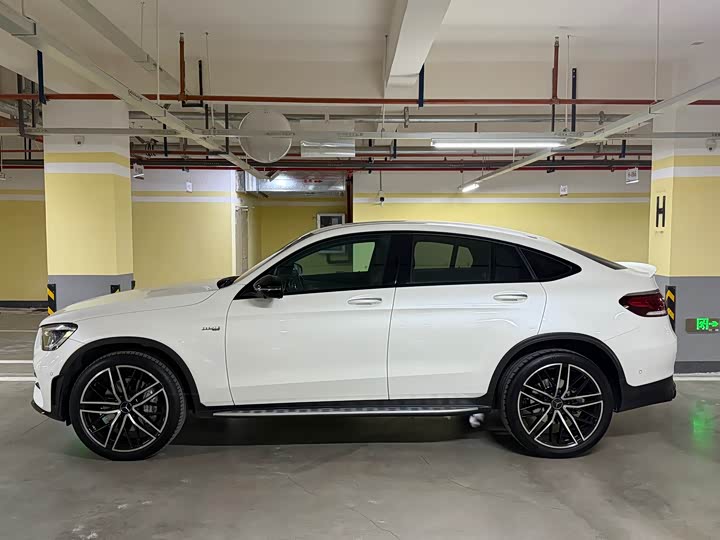 Фото 3 - Mercedes-Benz GLC-Class AMG
